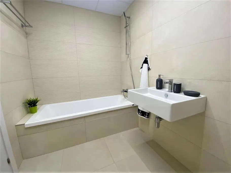 Luxurious Penthouse With Huge Panoramic Terrace Apartment San Roque