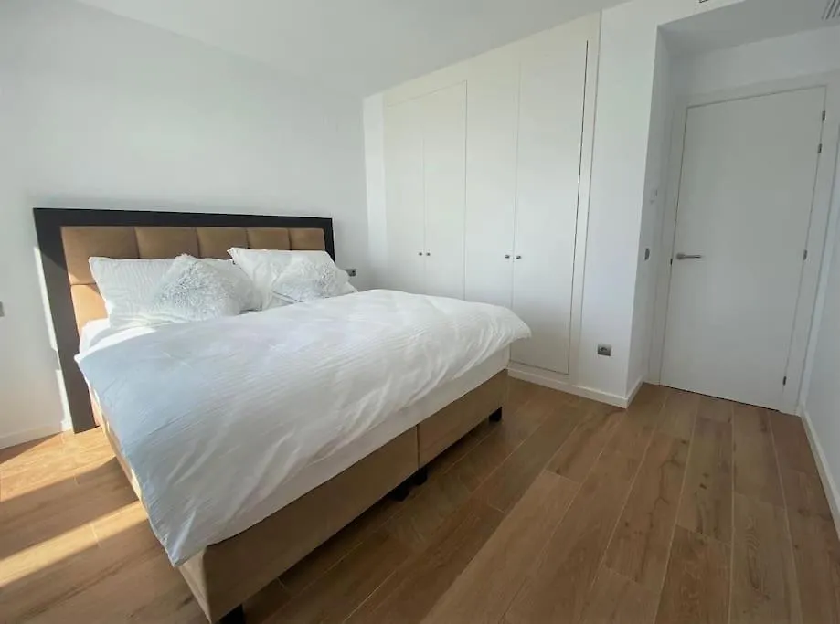 Luxurious Penthouse With Huge Panoramic Terrace Apartment San Roque  0*, San Roque (Andalucia) Spain