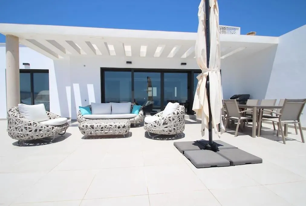 Luxurious Penthouse With Huge Panoramic Terrace Apartment San Roque